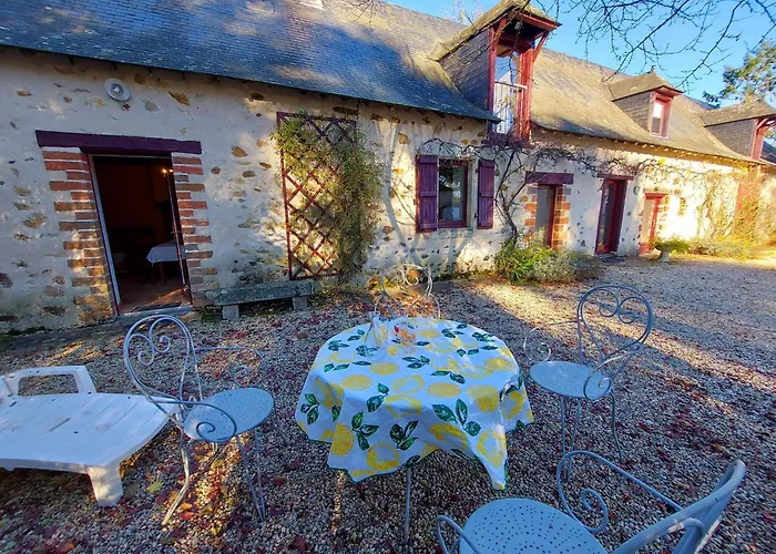 Le Logis De Maisonneuve 別荘